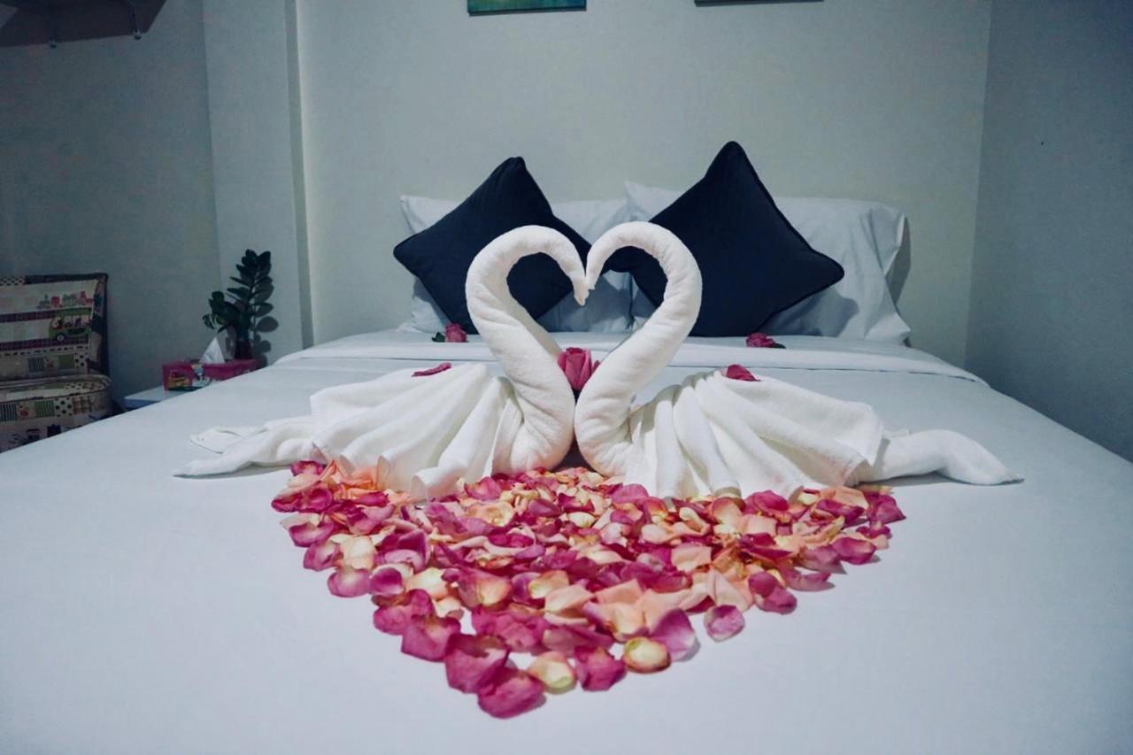 Lis Nimman Hotel Csiangmaj Kültér fotó