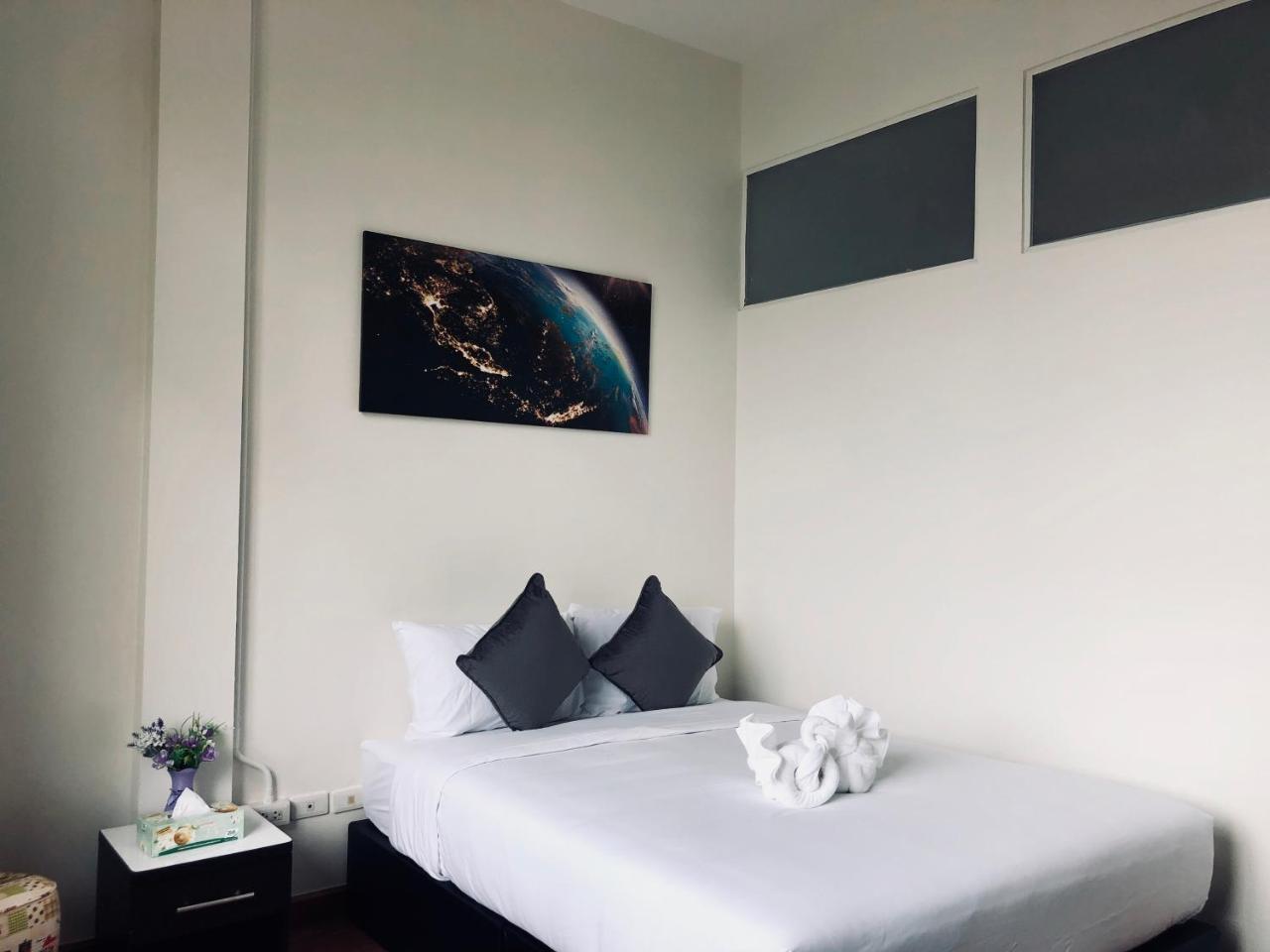 Lis Nimman Hotel Csiangmaj Kültér fotó